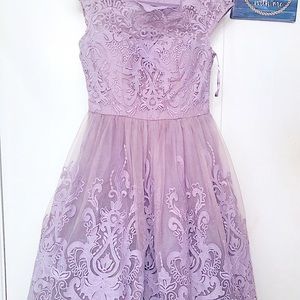 NWT Chi Chi London Lace Lilac Elegance Midi Dress